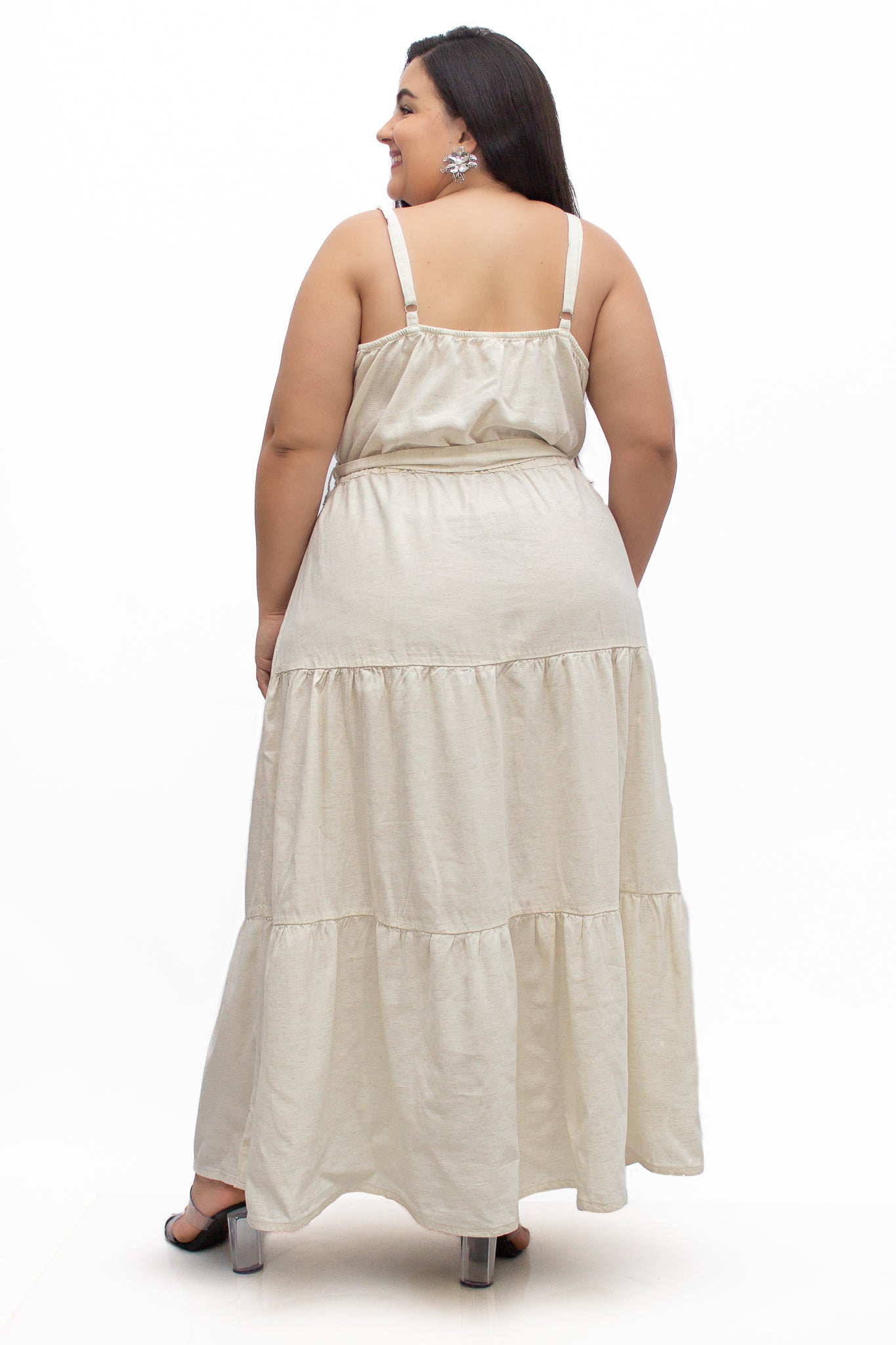 Vestido Plus Size Longo com Cinto