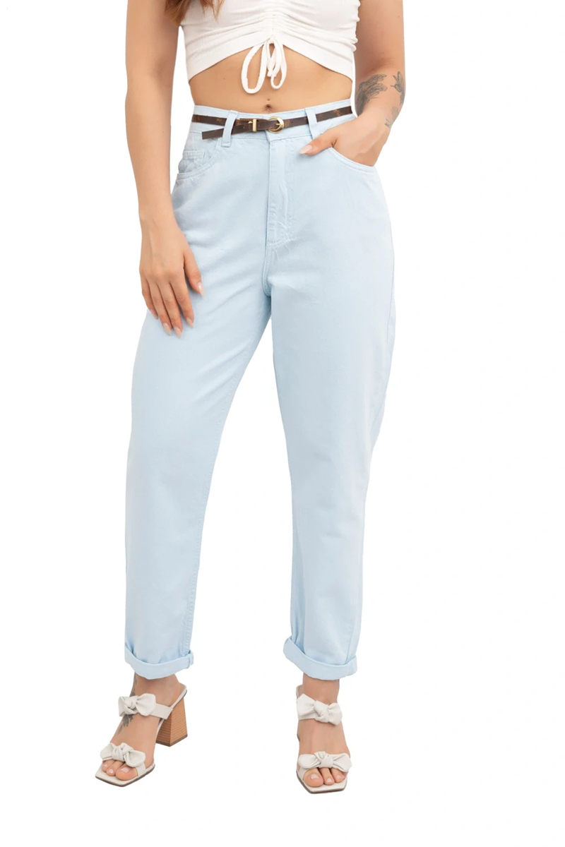 CALÇA FEMININA MOM SARJA BOLSOS CINTO DE COURO CAMBOS JEANS