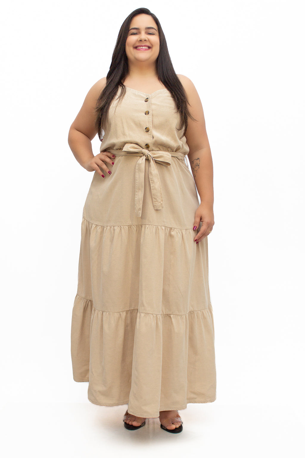 Vestido Plus Size Longo com Cinto