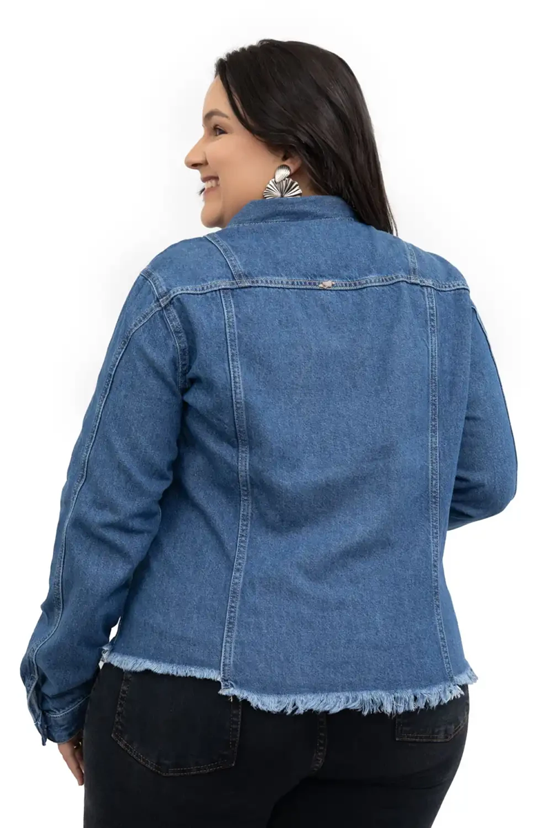 JAQUETA FEM PLUS SIZE BARRA DESIGUAL DESFIADA CAMBOS JEANS