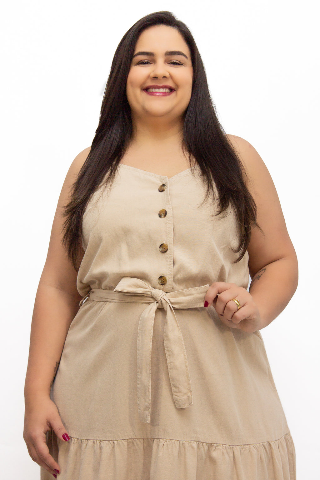 Vestido Plus Size Longo com Cinto