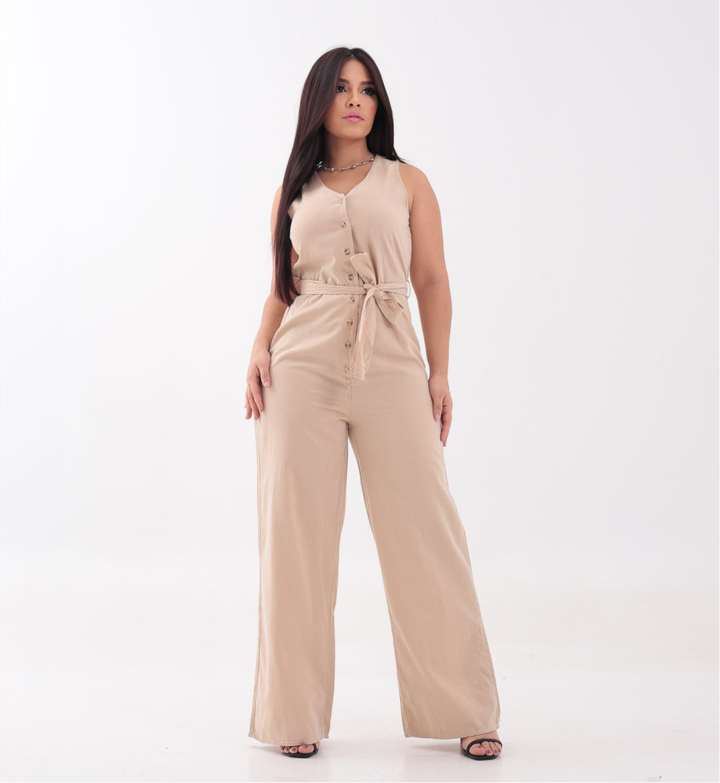 Macacão Pantalona com Cinto