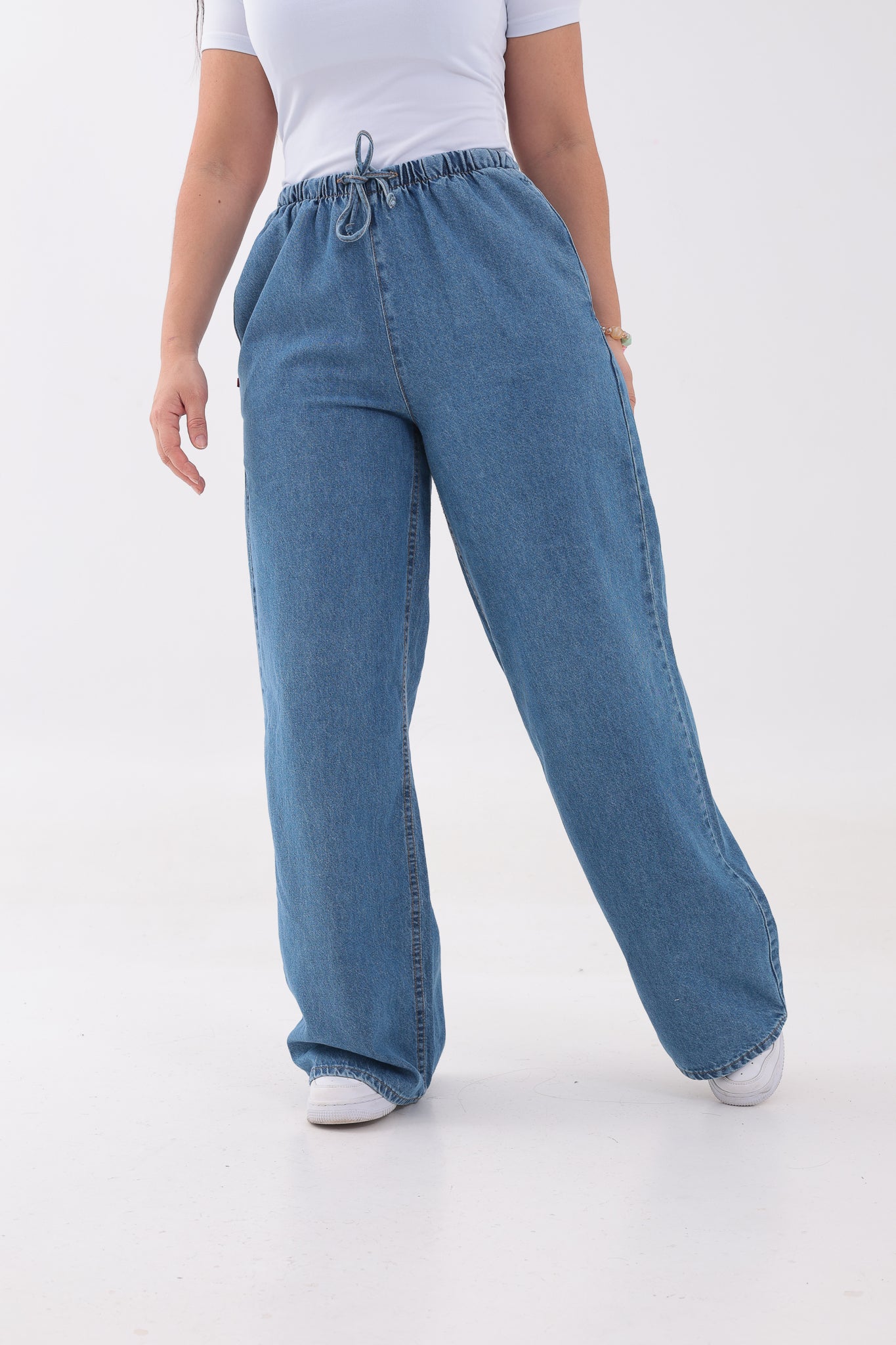 Calça Feminina Wide Leg com Cordão