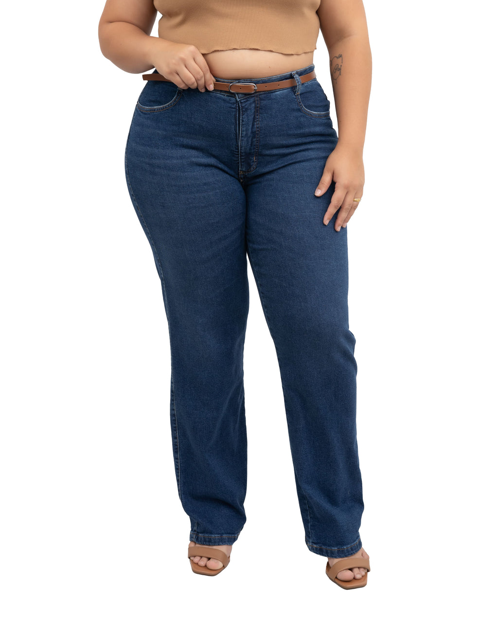 Calça Feminina Plus Size Wide Leg Básica com Cinto