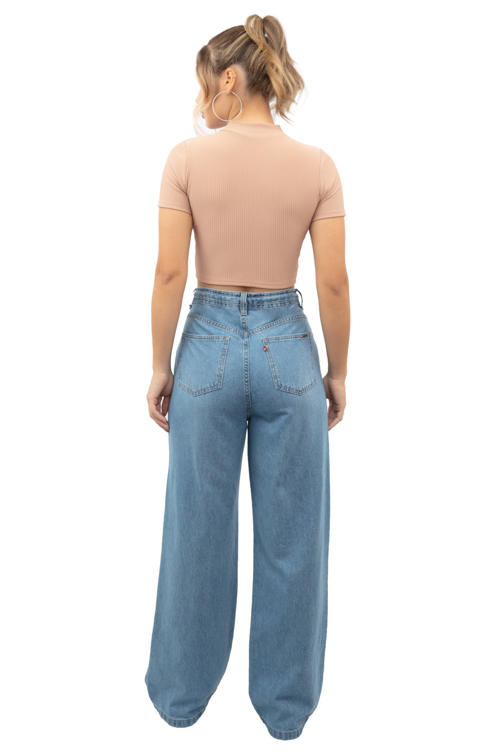 Calça Feminina Wide Leg com Canaleta e Cordão