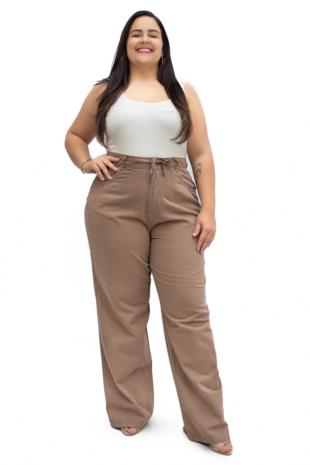 Calça Feminina Plus Size Wide Leg Slim com Cordão no Cós