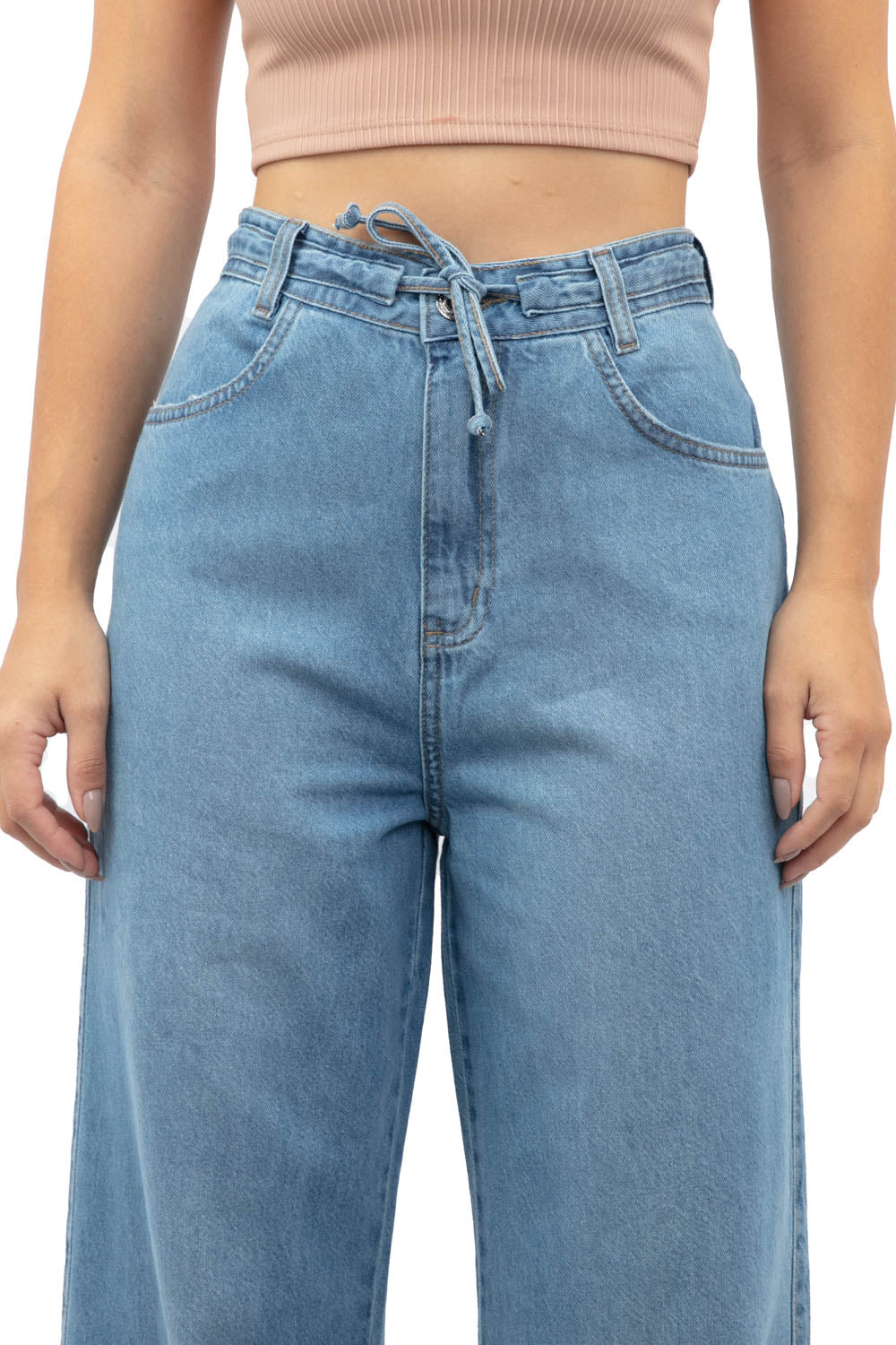 Calça Feminina Wide Leg com Canaleta e Cordão